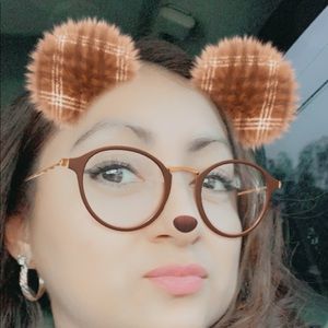 Meet your Posher, Erika